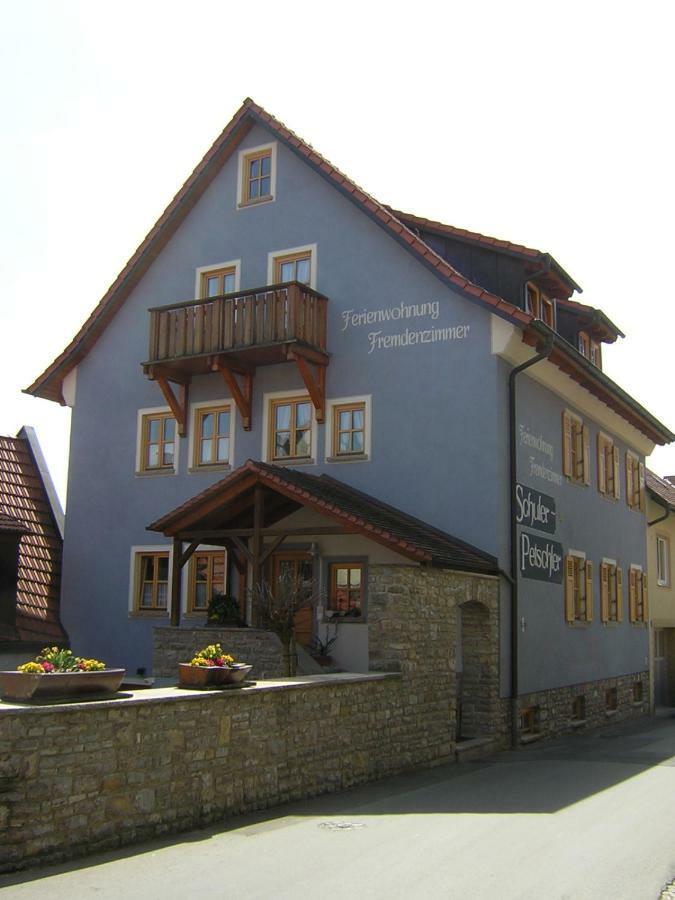 Schuler-Petschler Apartment Obereisenheim Exterior photo